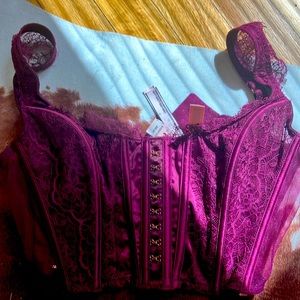 Victoria Secret Magenta corset top lingerie (brand new) size S-DD
